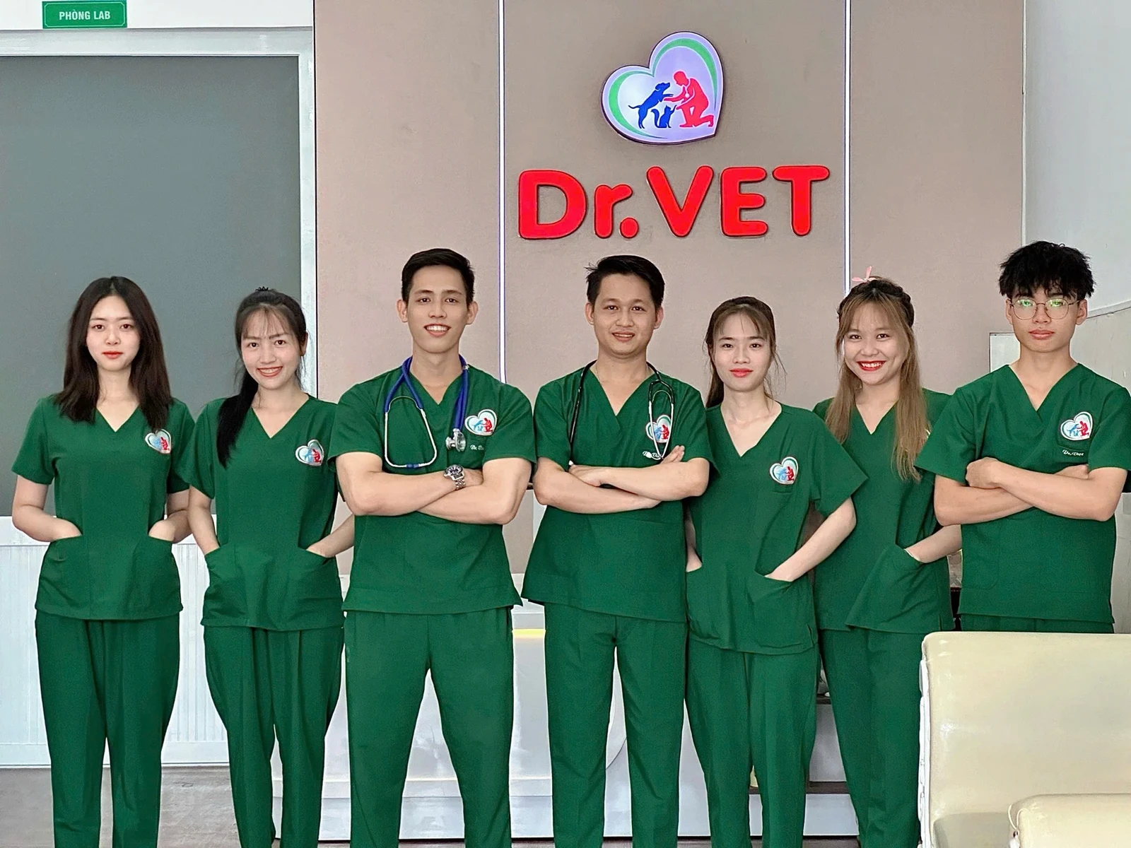 Đội ngũ DR.VET